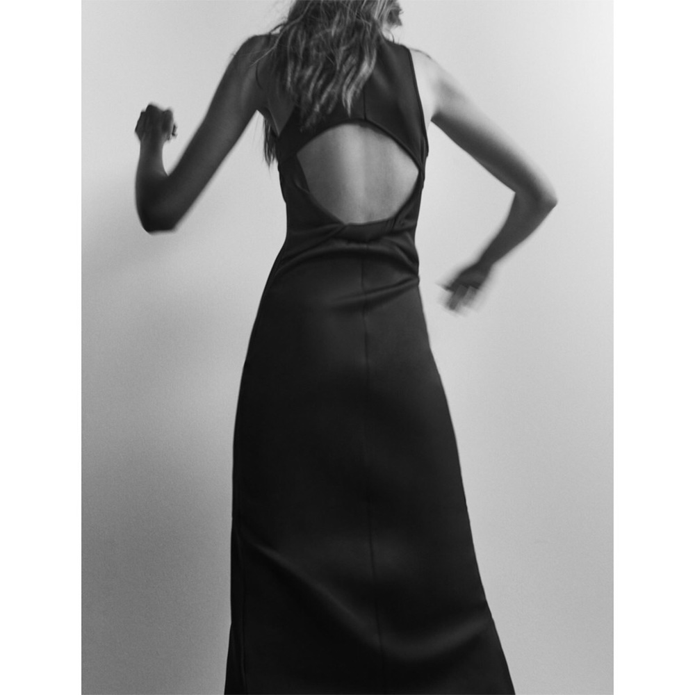 Zara Neoprene Effect Midi Dress NWT 🖤